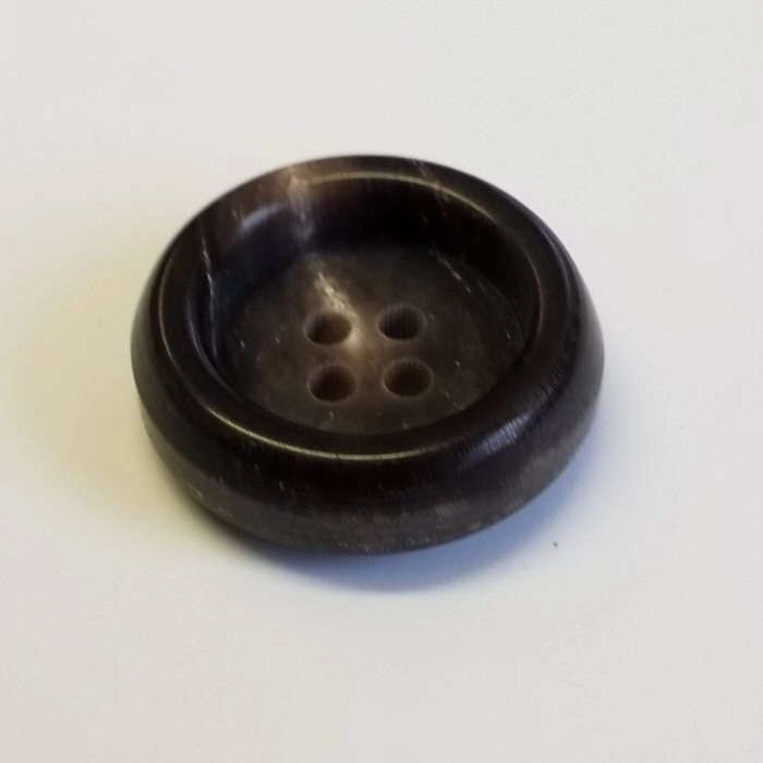 botón de cuerno de búfalo casual